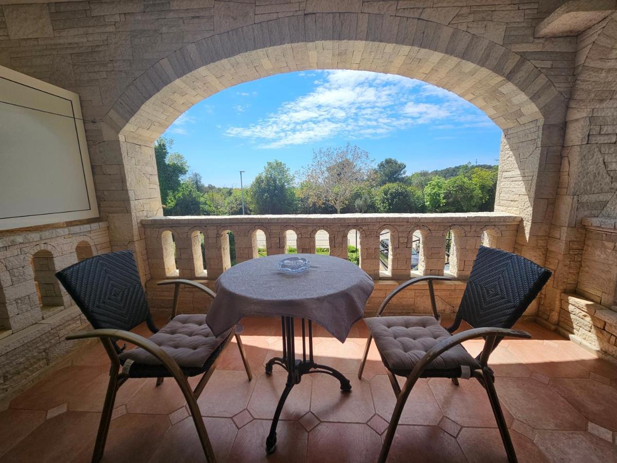 Apartments & Rooms Gaspar Rovigno Esterno foto
