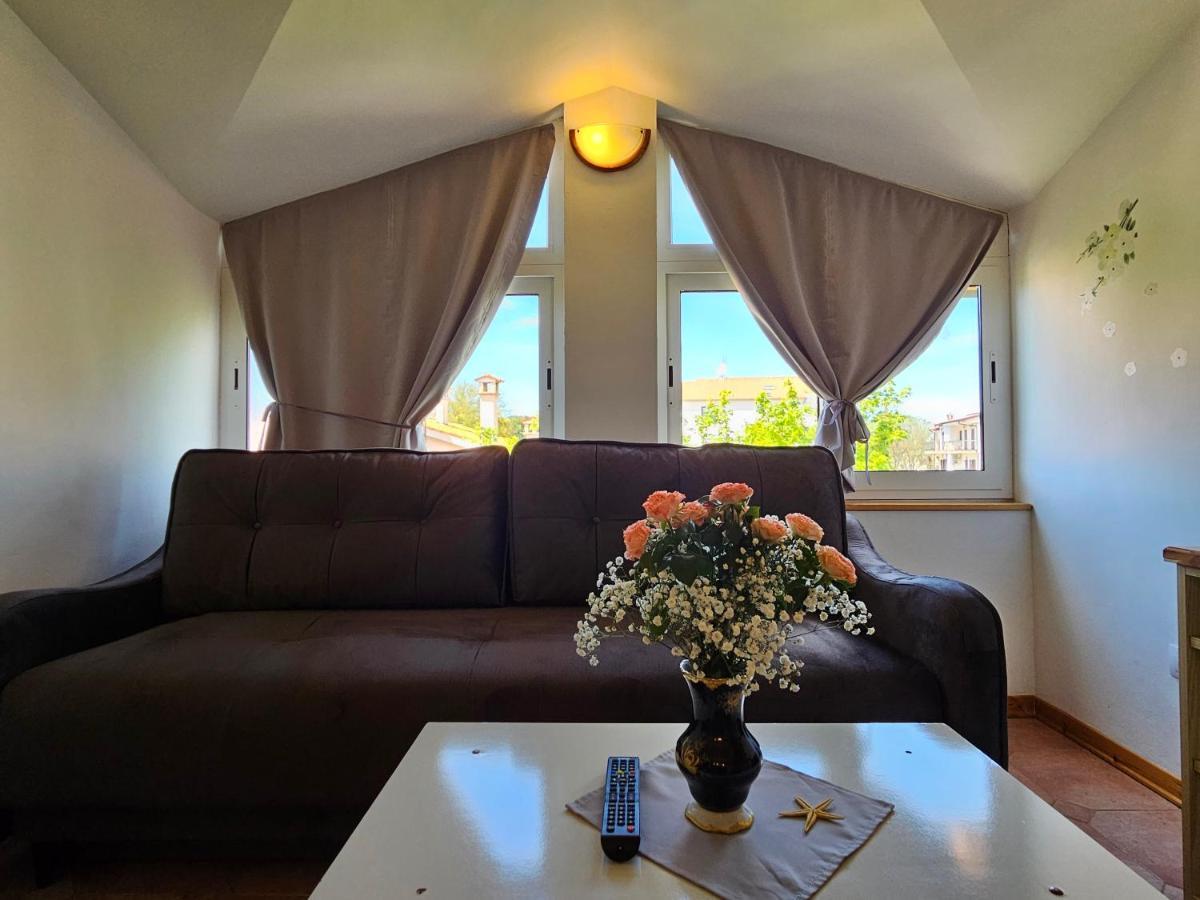 Apartments & Rooms Gaspar Rovigno Esterno foto